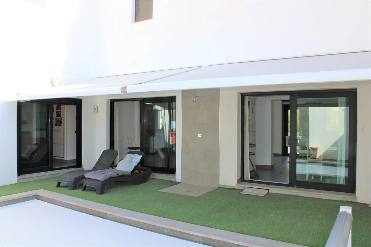 a6c47ad1-bf05-4f07-8315-a1689fe8b5f9