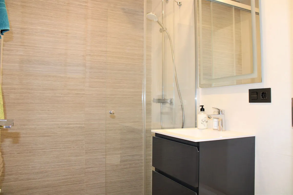 bb1a48aa-5dd3-4aec-976e-64a95ac1275c