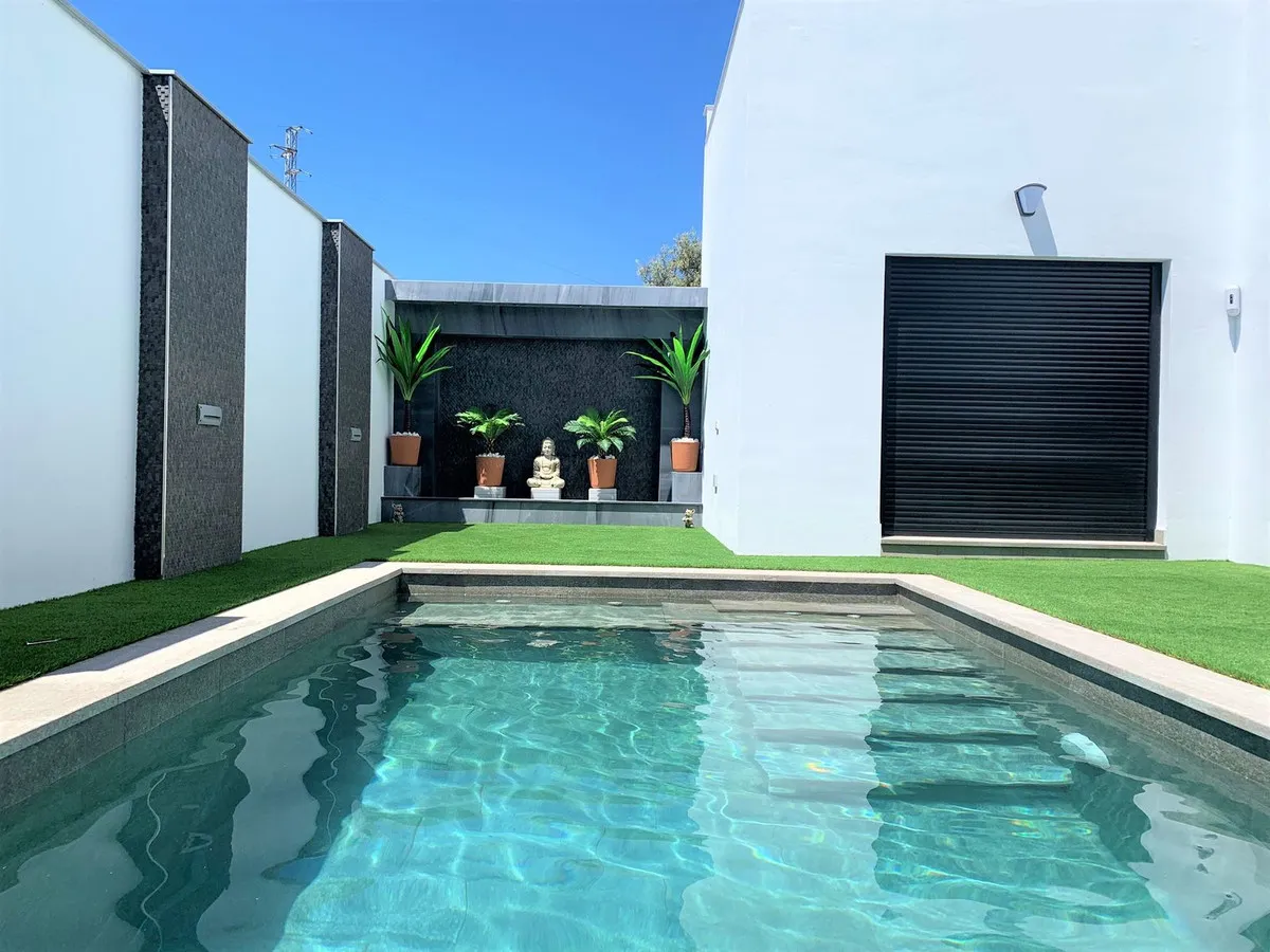 c0b0c8df-2ecd-4155-a3d5-aecc340c82f7