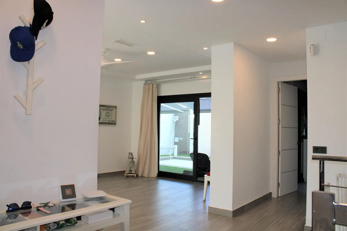 eccf4755-b534-4b03-8576-c48e64795dd8