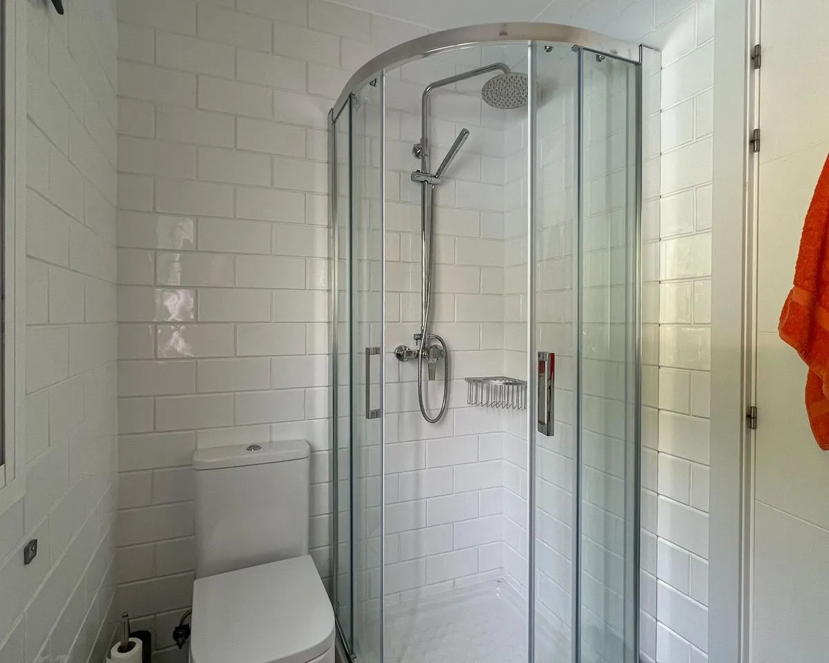 1be09354-927a-495d-8848-6bb867274725