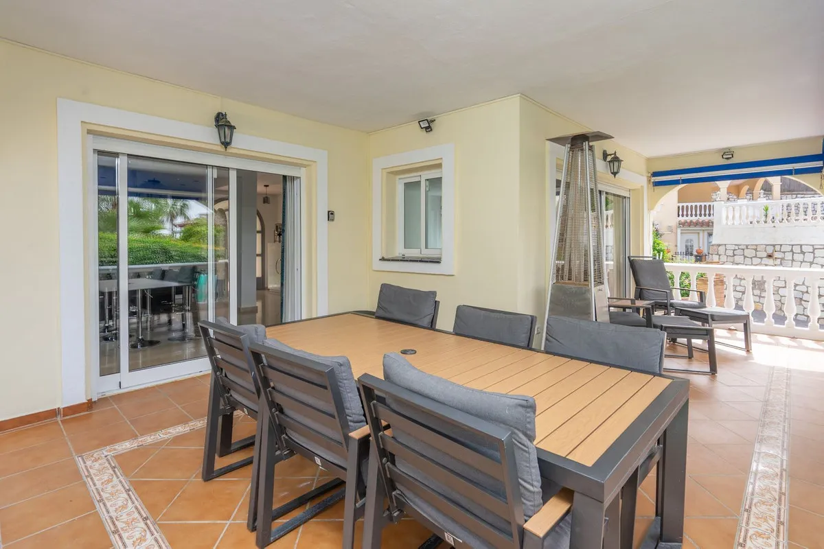 918ce60c-18f9-4dd6-abe2-44fd83592ec9