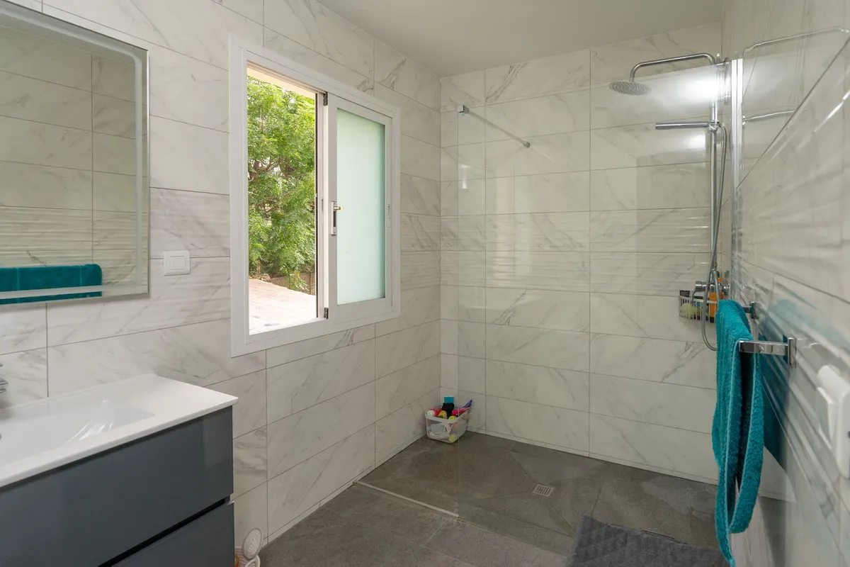 f75d89ae-1db3-4942-a10f-591e2b13d75c