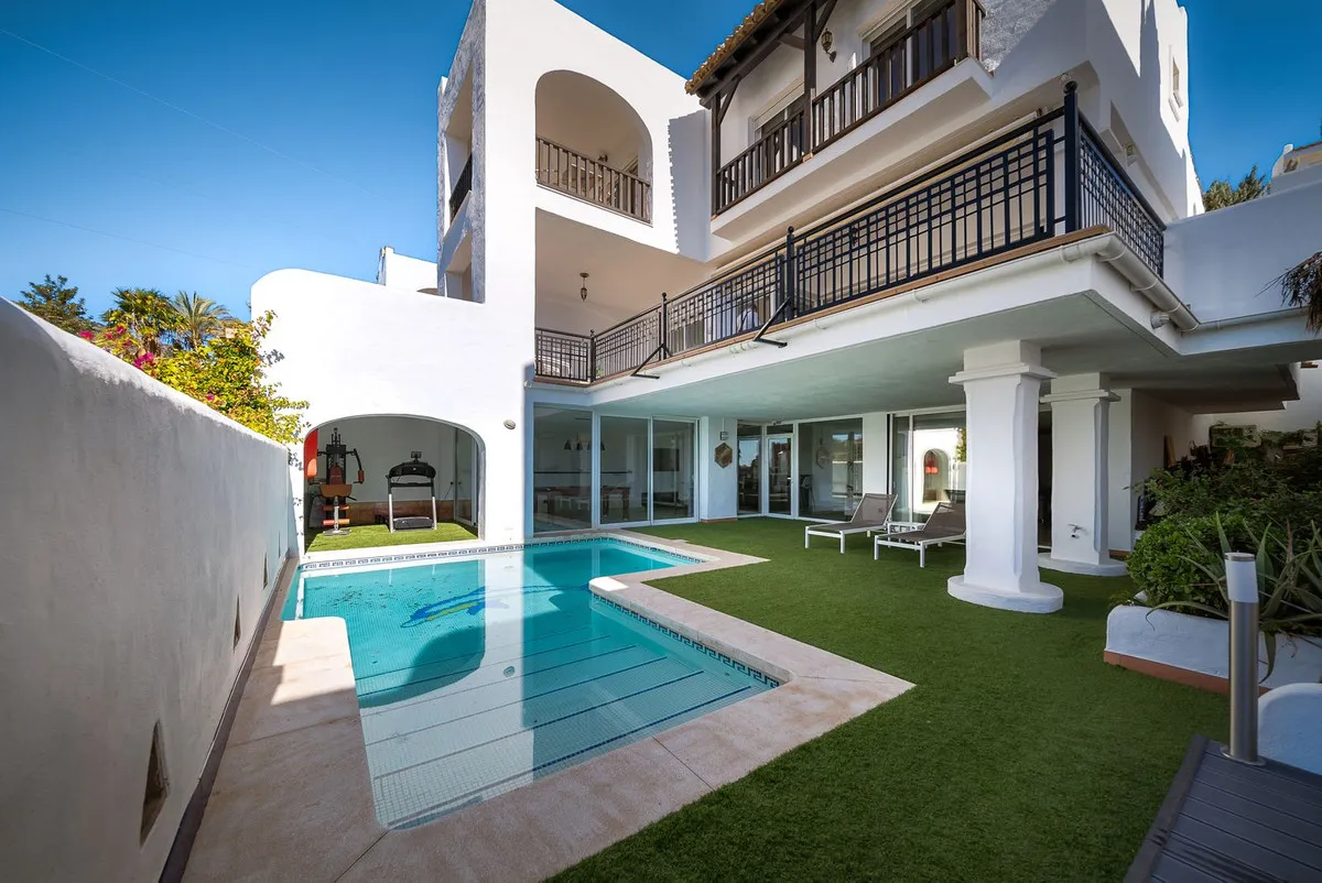 493f141e-a7e7-4abe-8fb3-abafa2bf5b14