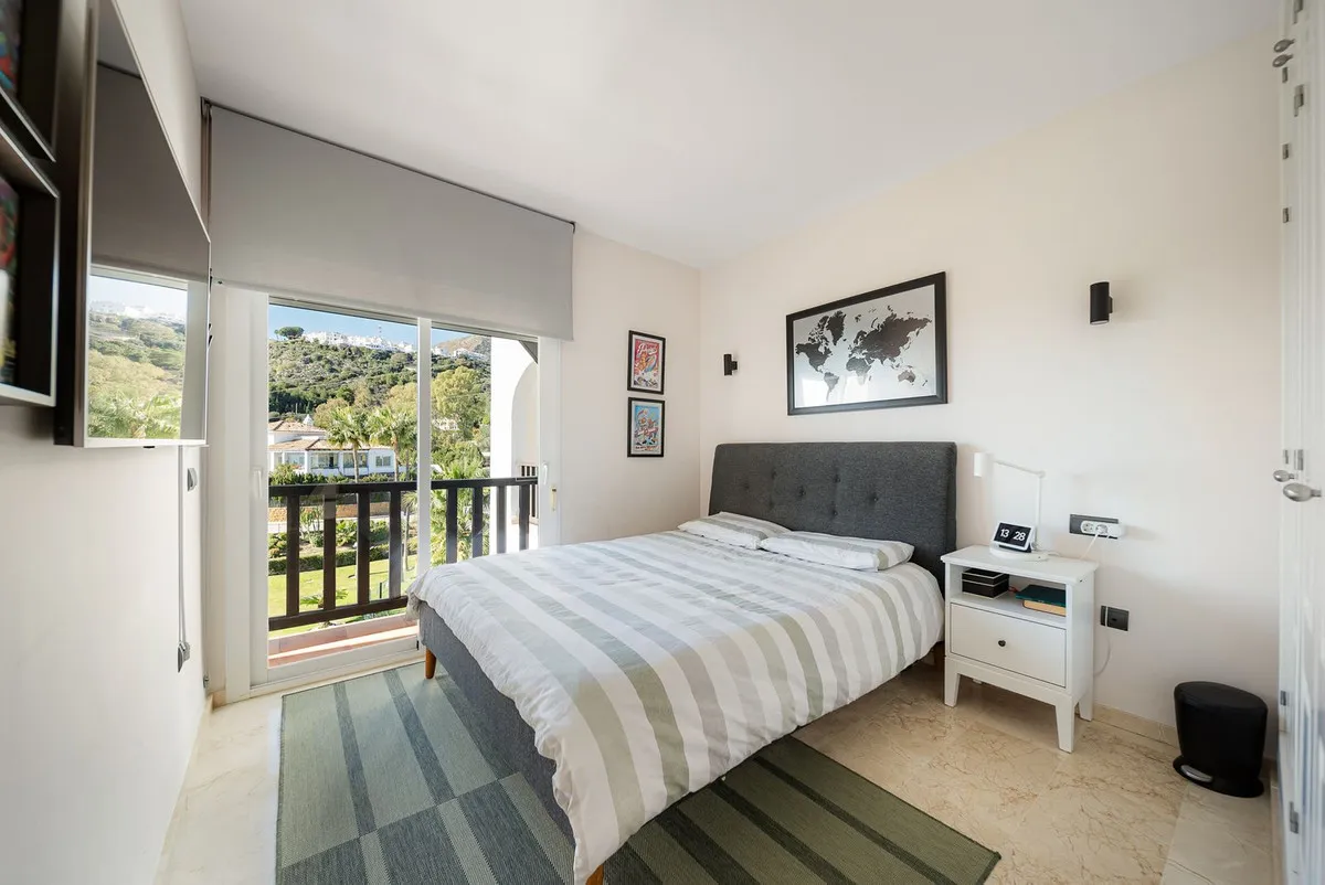 62b6ef4a-611b-48ba-98a1-85927c8269a7