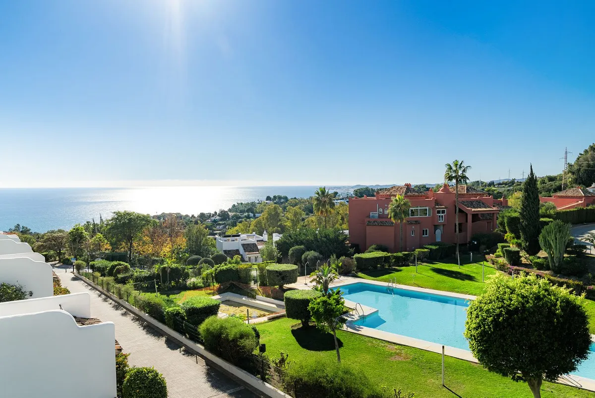 cdb5b1a3-942a-4c98-975b-e7d995759906