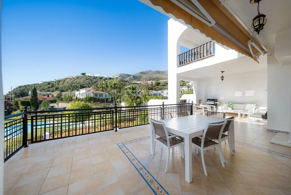 e114d6e5-b094-4a31-8213-8dd47ba9a6b1