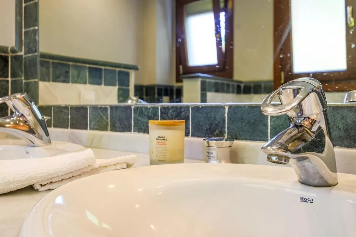 09991bd1-a936-4e83-b266-421fc6b79bf3