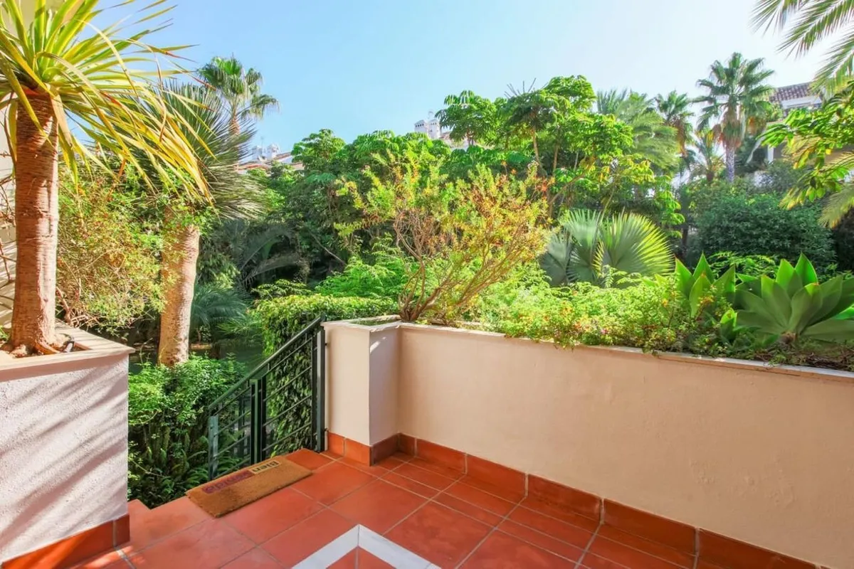 1707b635-60ed-46f8-9b1c-0e9f1c5a5cc6