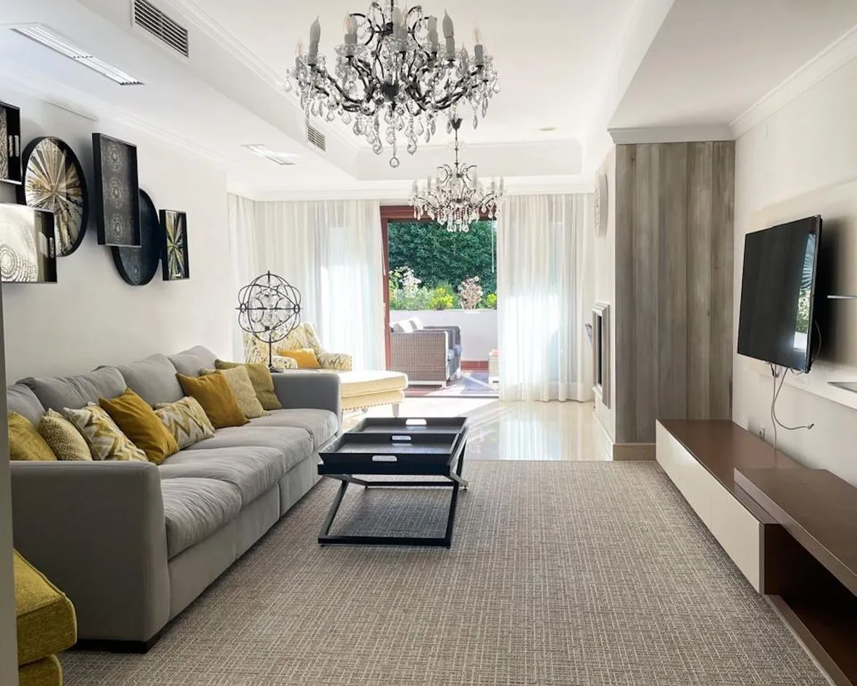 bf412df0-08bd-4279-950e-4ff448f270fa