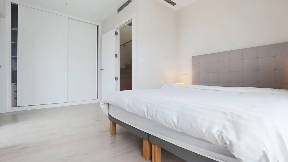 49df7aa6-dc57-4235-9ee4-ab040d85b234