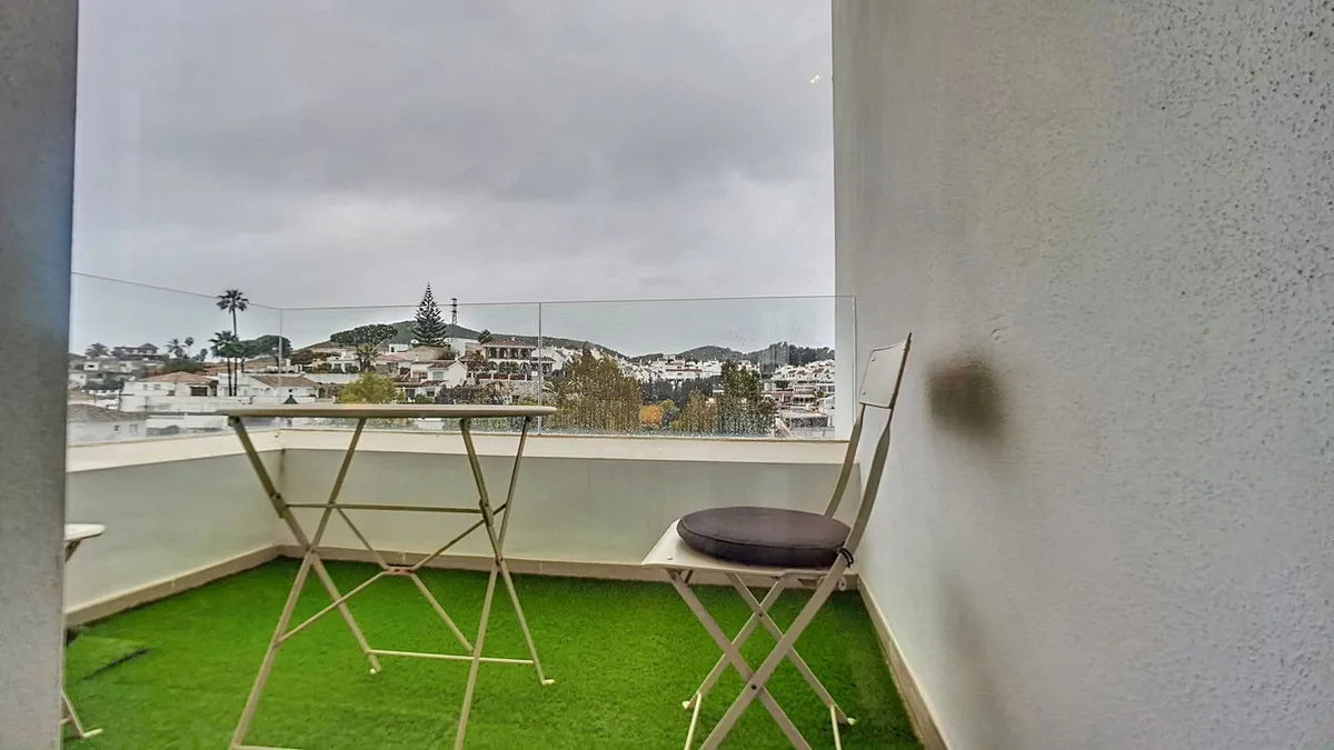 4fa4520f-74e9-4efa-9a81-867886d1b5c8