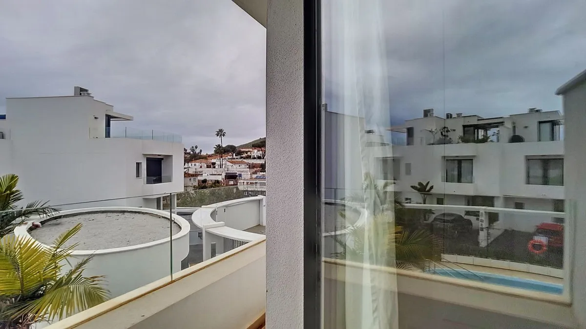 7a1129bb-0a2b-4132-a622-36bfb786c8f1