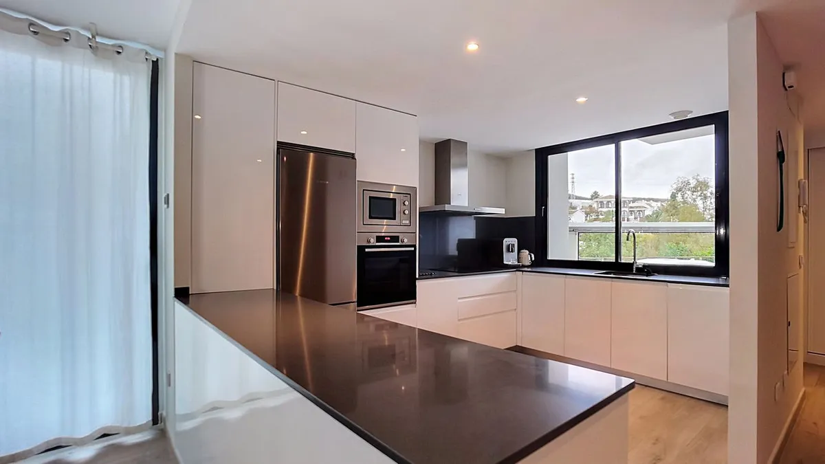 8d26924f-7792-4cd9-8c30-56adf1d9d435