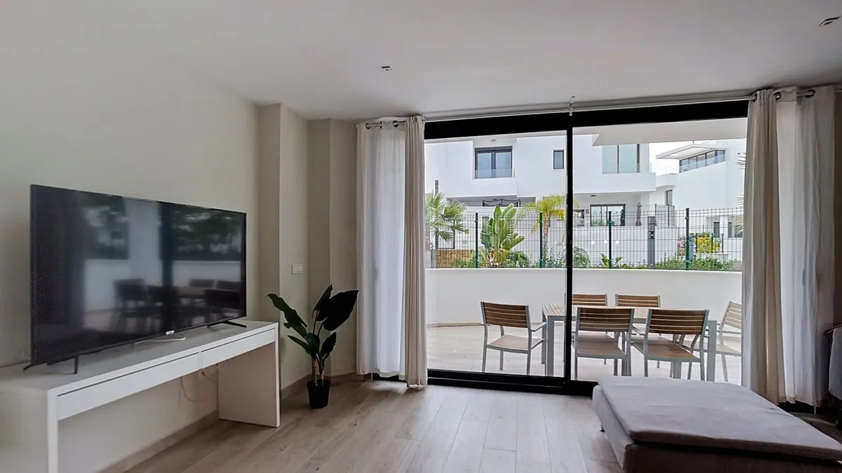 a5aa69ba-5d2b-4f9e-a901-462dd919f446