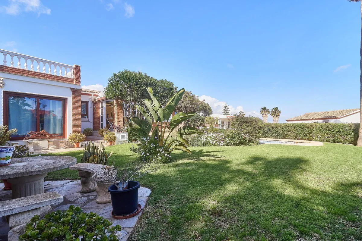 5297ed22-fe5b-4b4b-9d7d-3618e4f35003