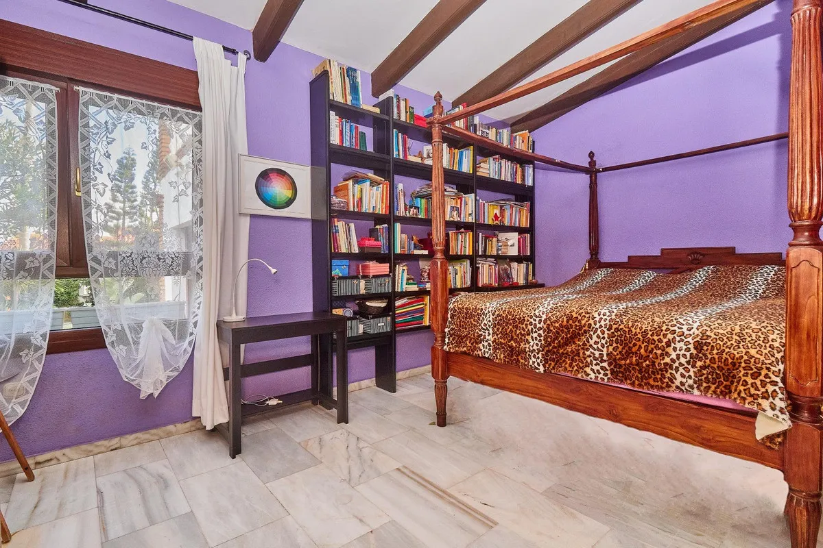 79f55123-f5ca-48c4-9163-ad3aaaa8bc9d