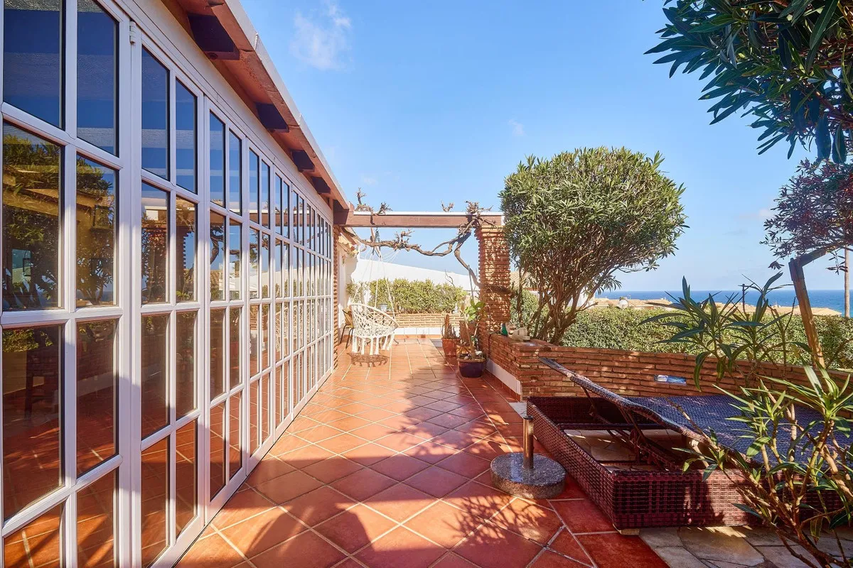 acba0c8a-a962-436d-bd76-b119fba284a3