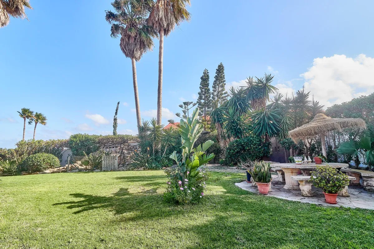 e0cc6b35-25a0-4c3e-83b7-c2ac9199687d