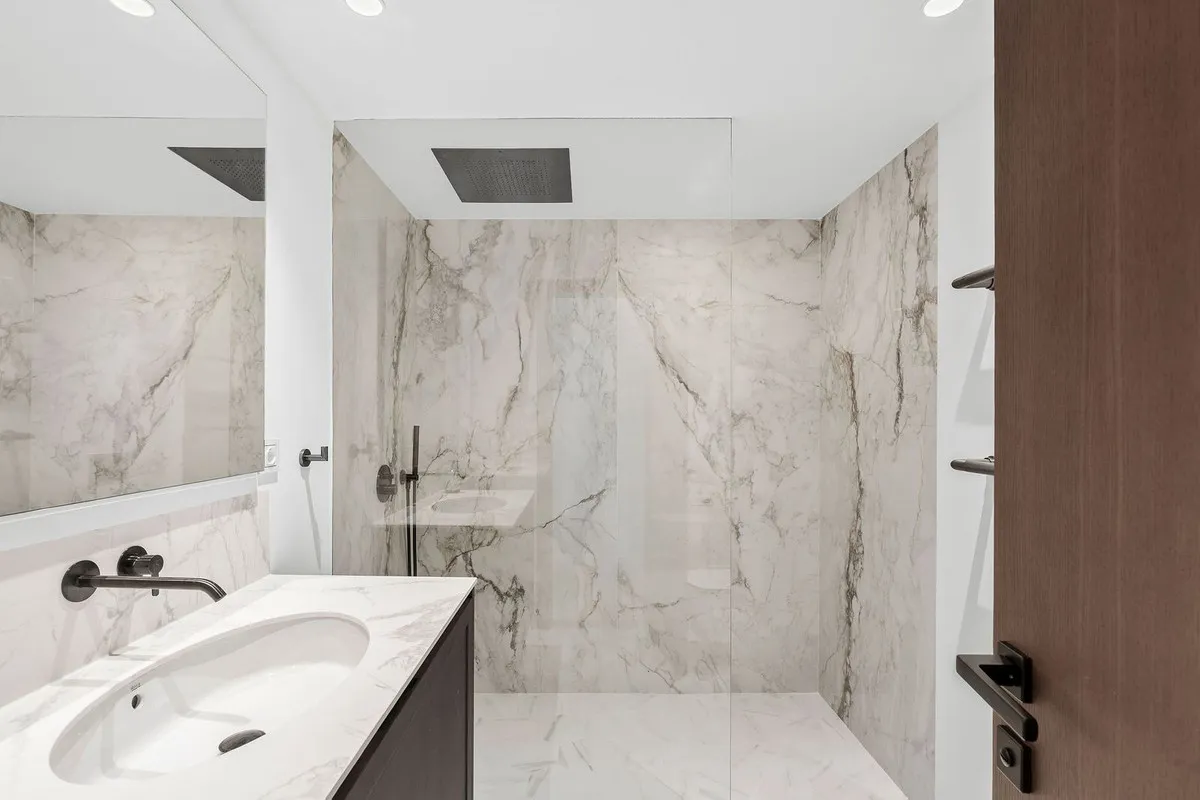 82ee6f9e-a938-44a2-adf1-2c3d7783e4a6