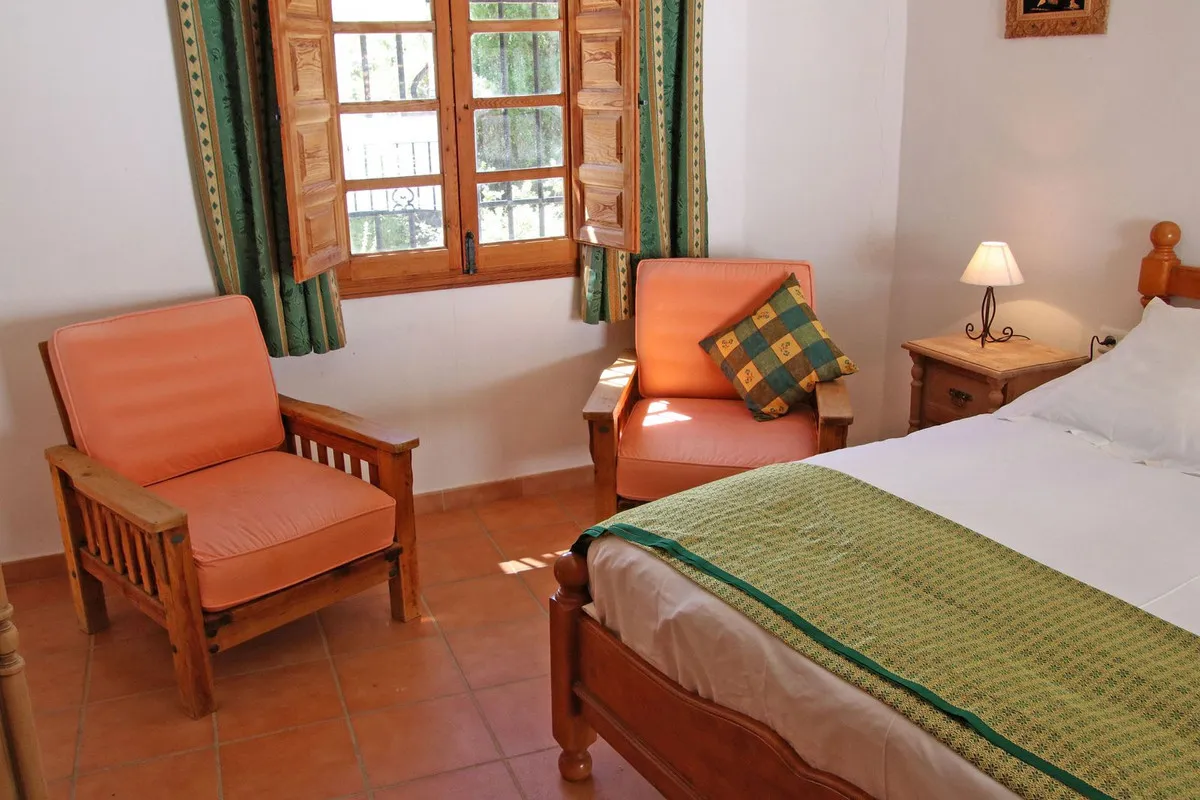 ca08091b-a711-4fd8-8837-98c8580aec65