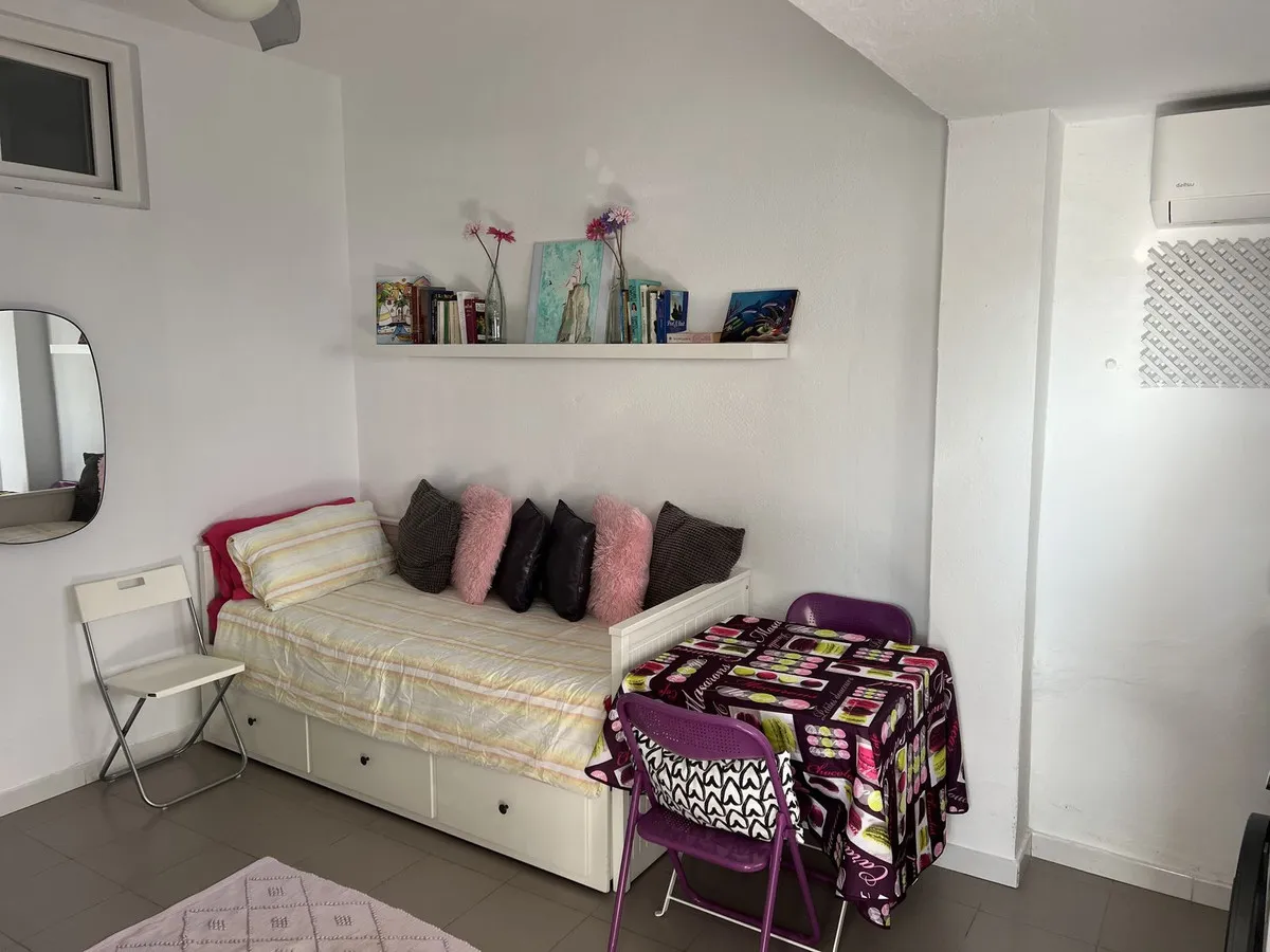 981786f8-4616-4ec2-abad-d6213b9e7d6a