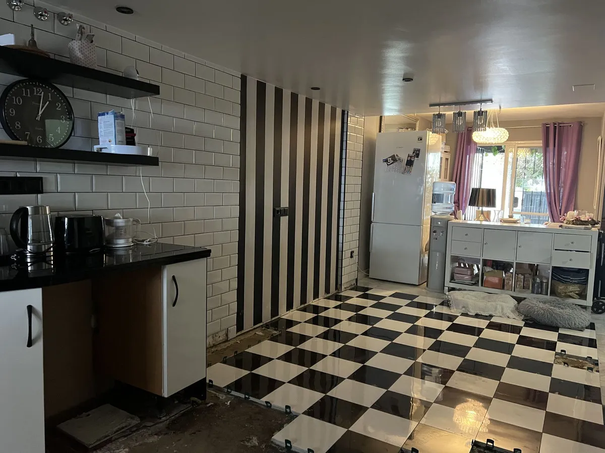 f1de579a-ca1f-4f9c-a92f-1a79254370b2