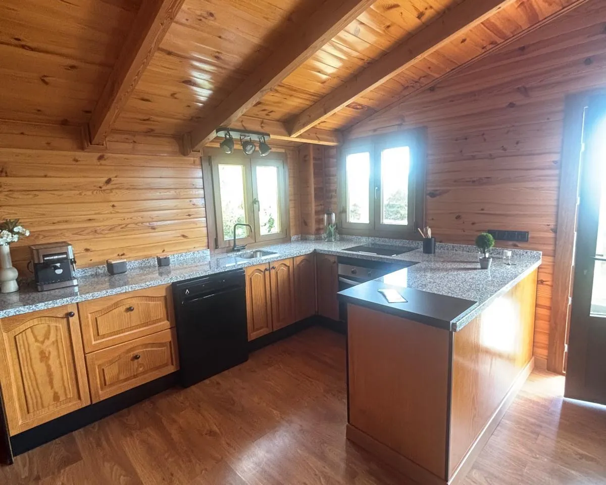 8dfc73ee-6565-45f0-9cac-4ff6acc27985