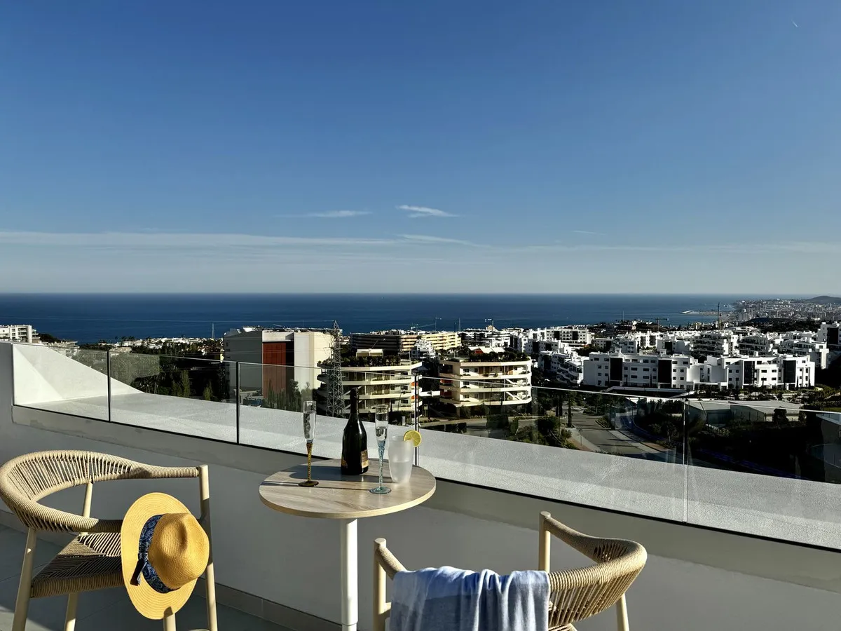 117b60fc-4268-400a-b64e-518b309d9b47