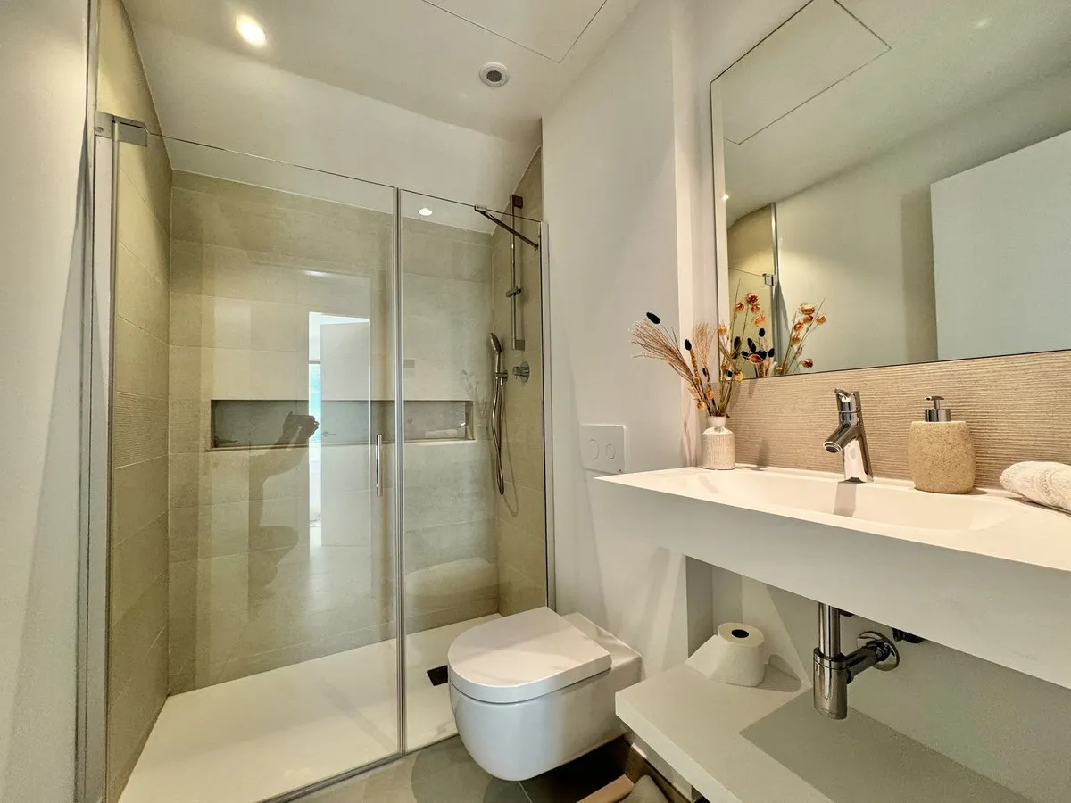 9902ab0e-1493-4830-9c9e-97ed0ed92bc2