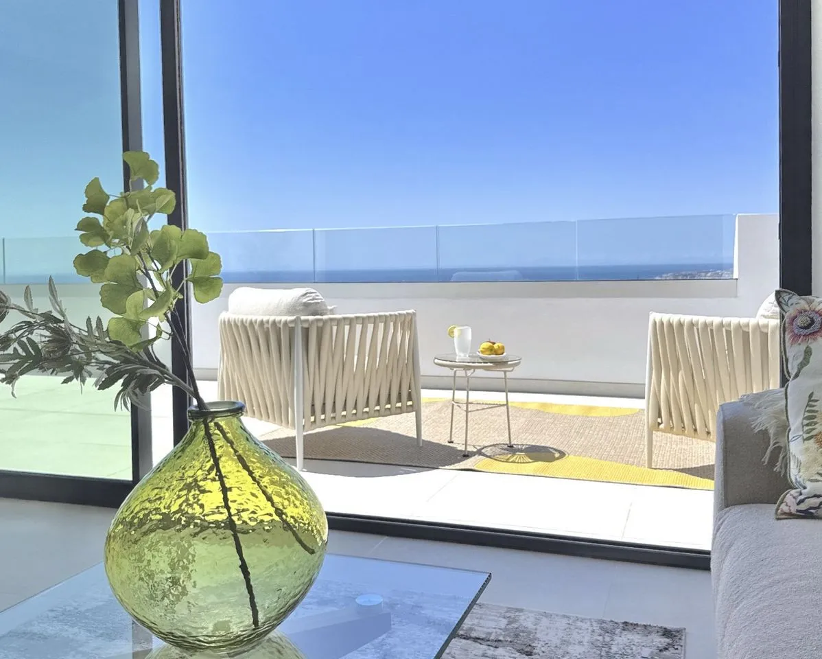 9cd72de4-4977-437d-b2b3-7f03adabf786