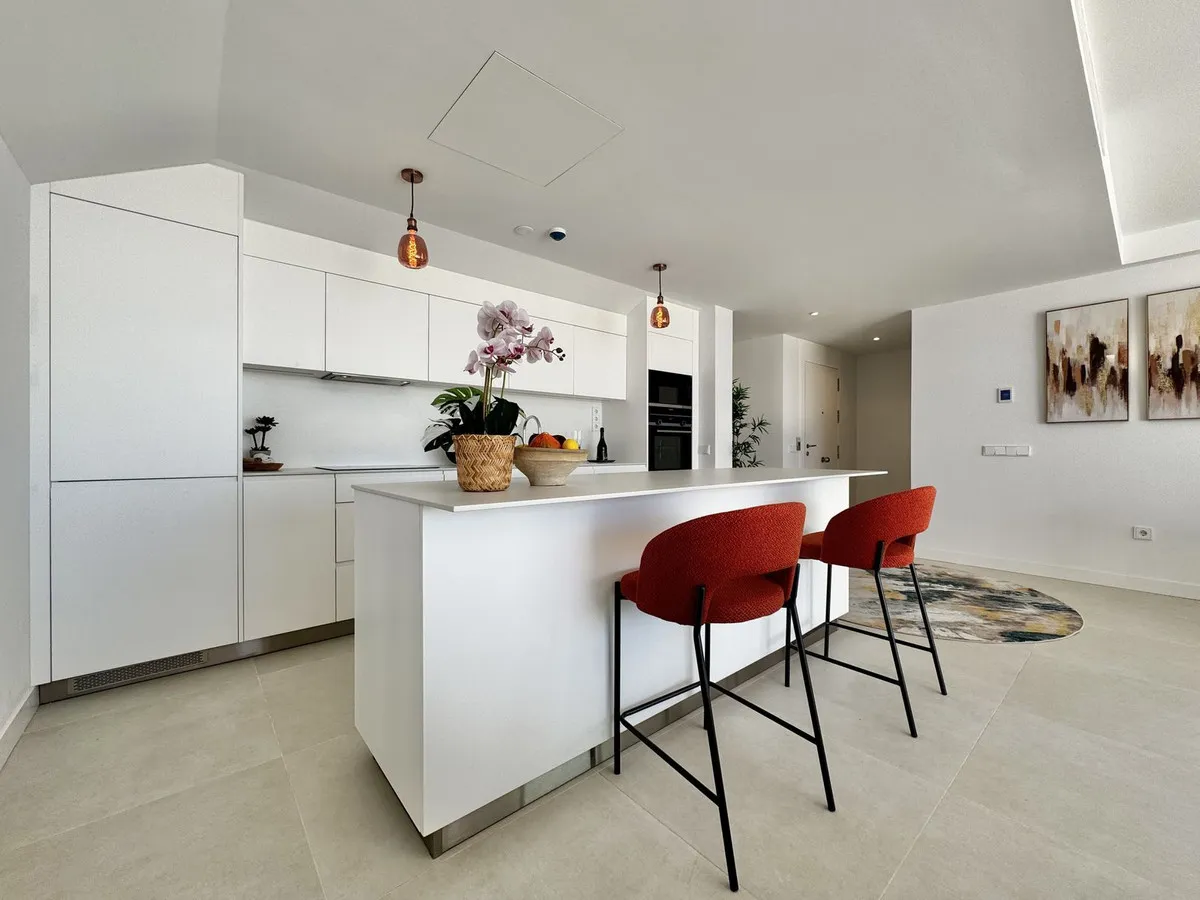 a877d9ea-5970-4d0b-87d2-bea4e72b1d5f