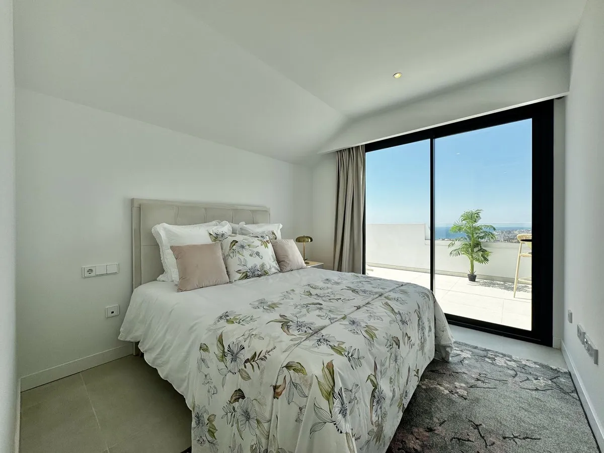 beaabf07-0162-449c-afc5-2c2bffb14b59