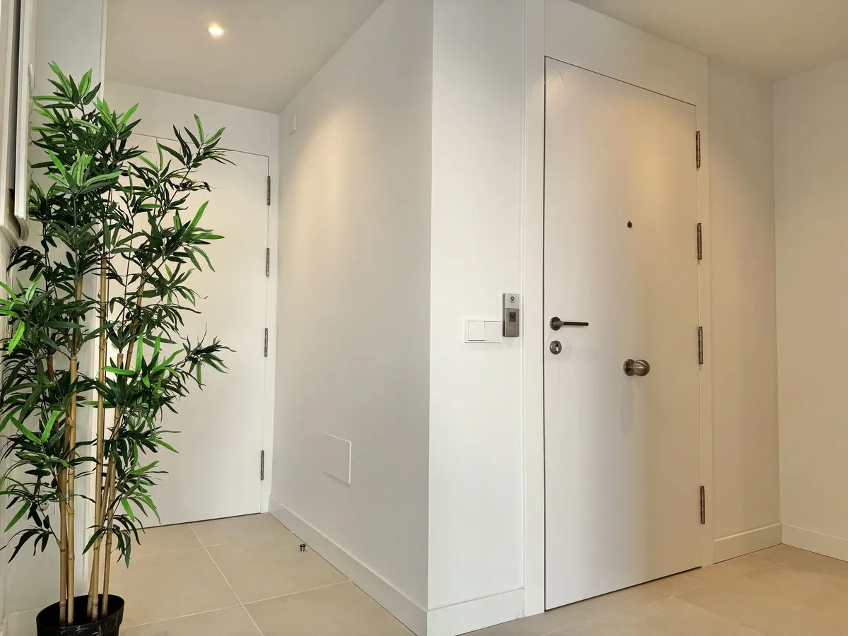 fec5a72e-9397-46b8-824e-4a3dc47c1b5b