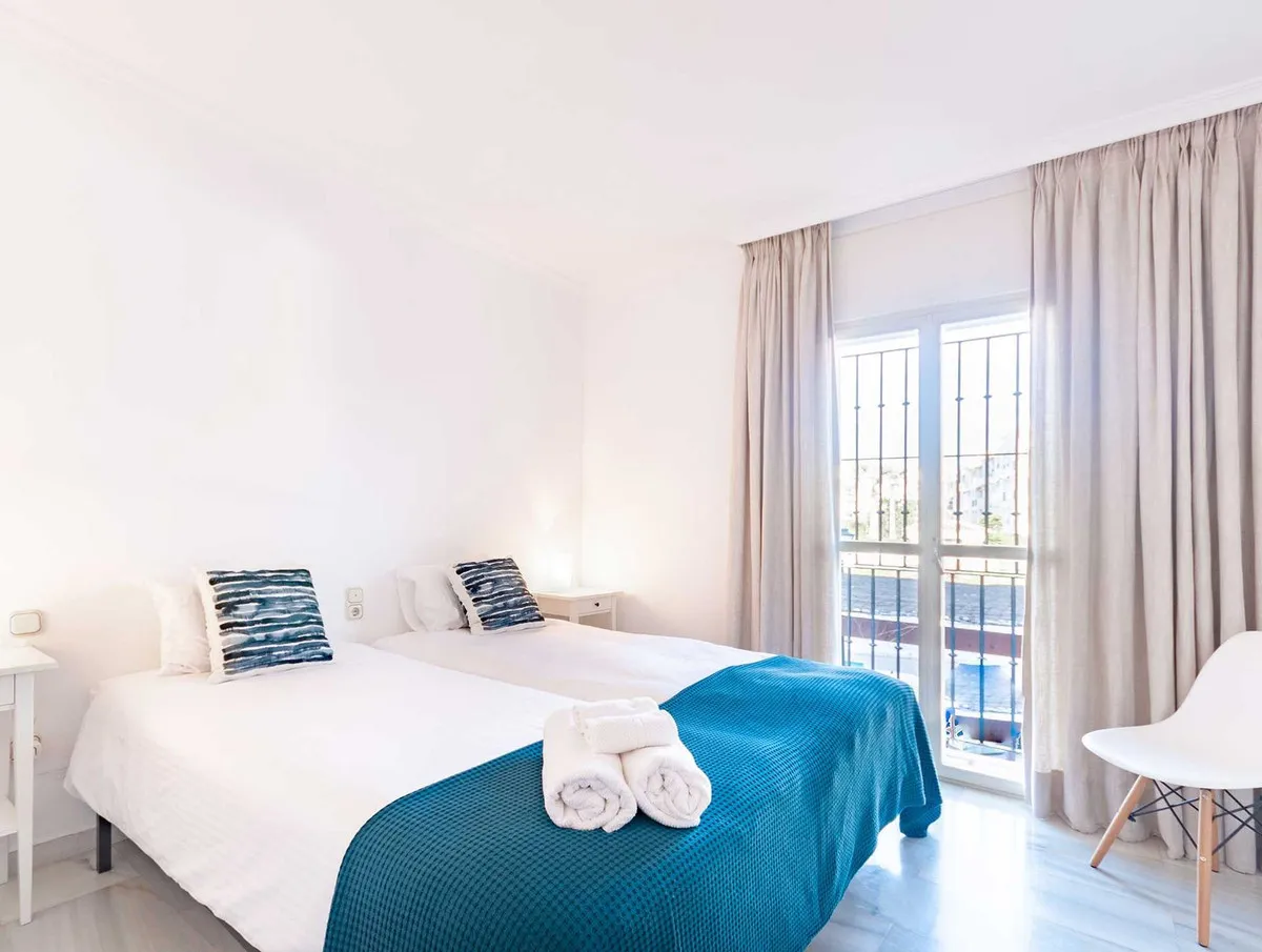 7ab560cc-cff3-43d9-82c6-4a0cbd707892