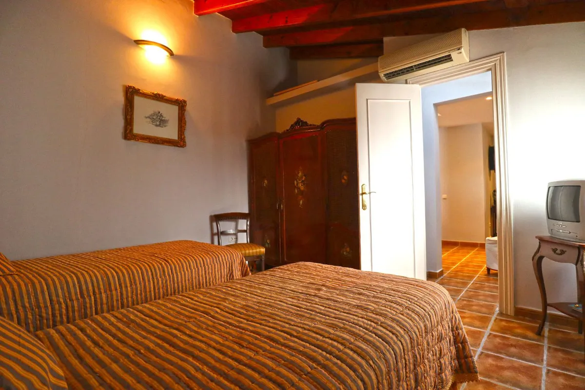 a22973ff-5ada-41df-a871-9feac3a5740e