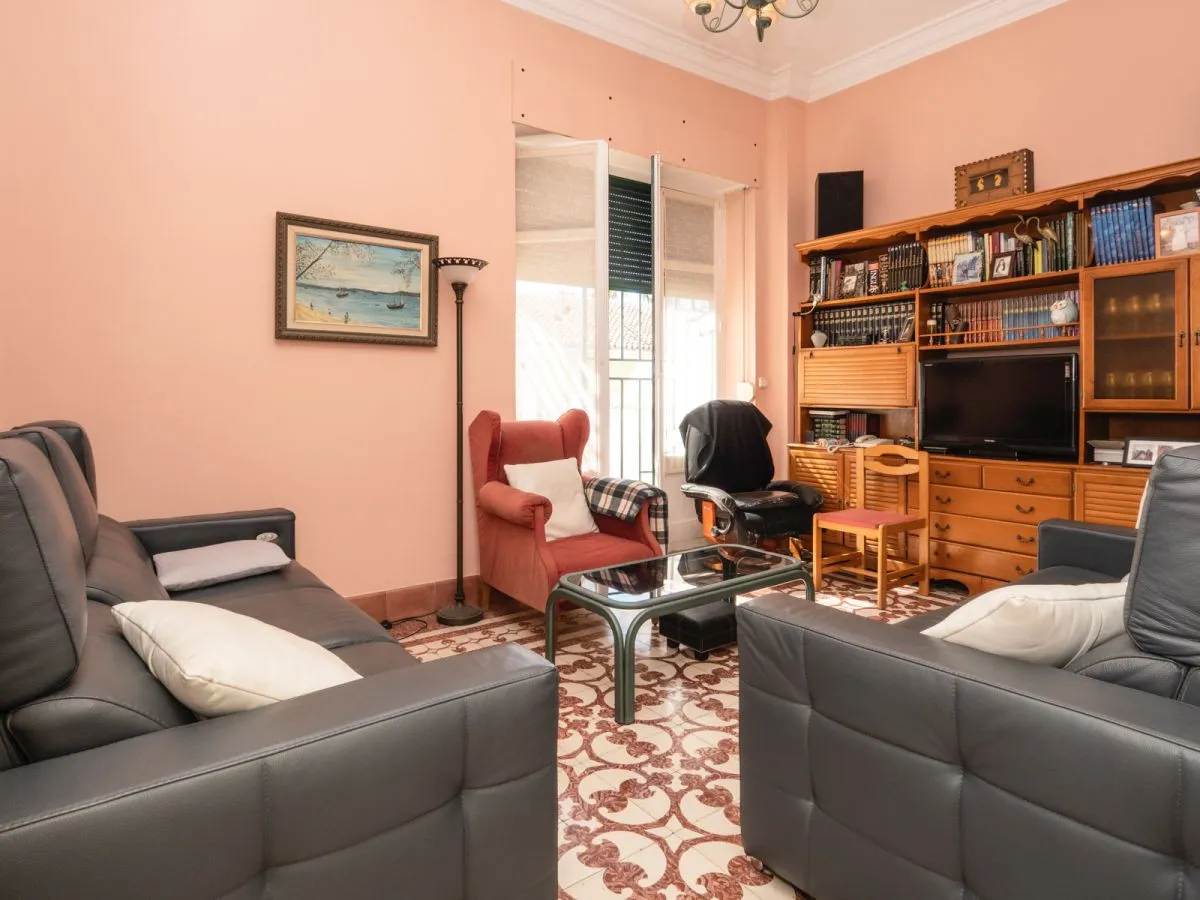 97002995-7202-4003-bb1d-2da5b1ba3841