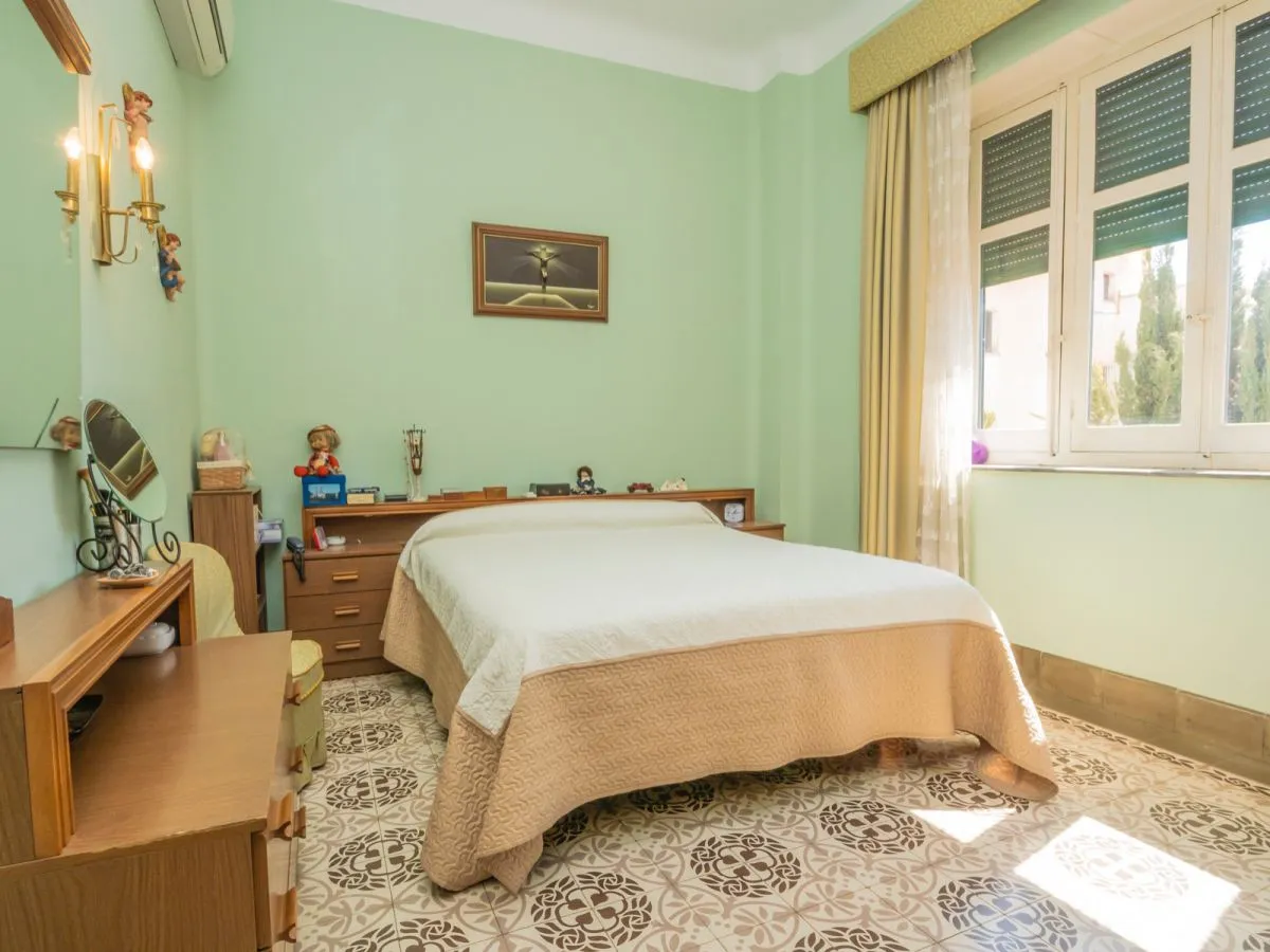 995cc7f0-819f-49a6-8d5c-d0934a84c2a6