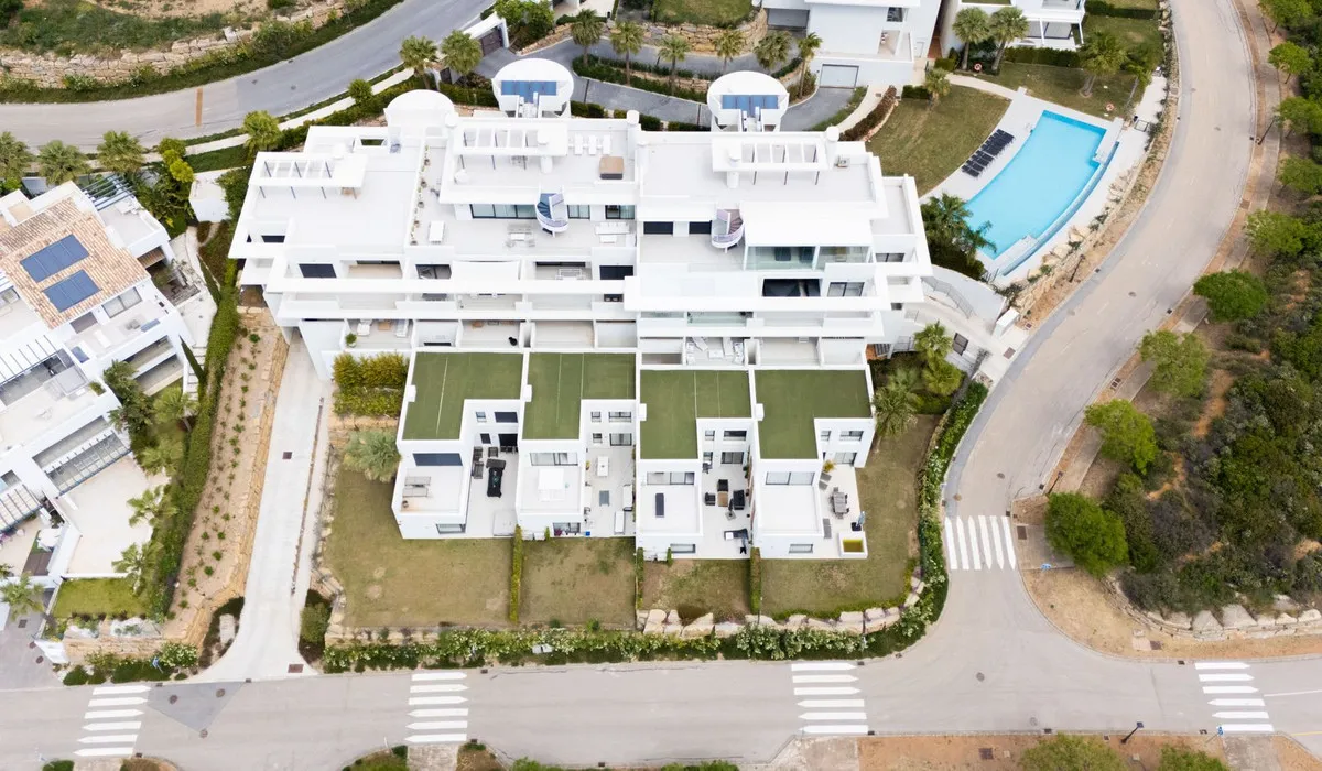 099d0c0d-1e27-40f4-94cf-07201bdbaabb