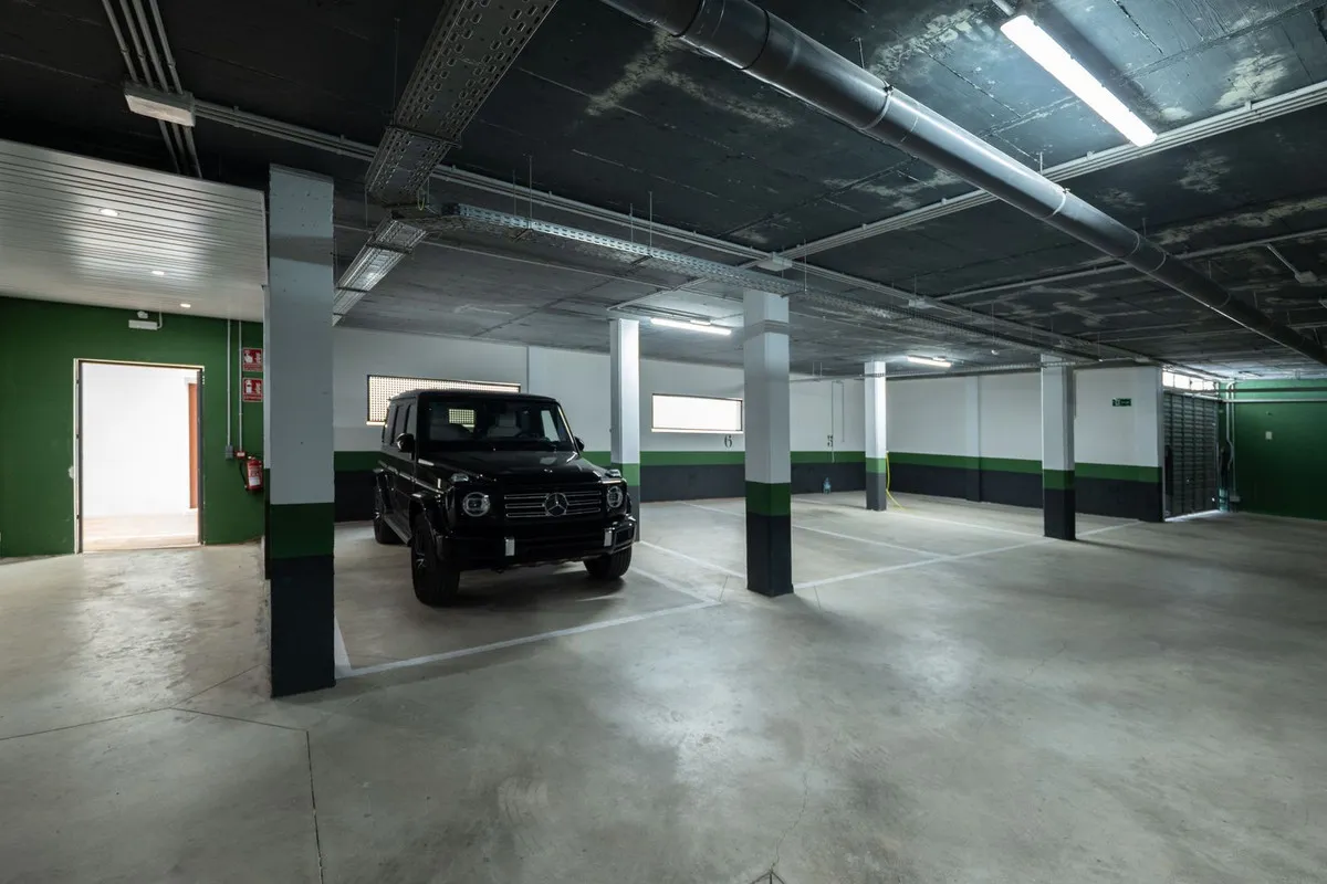 5e33a7bd-3440-40a1-b84b-e1cb2de770a6