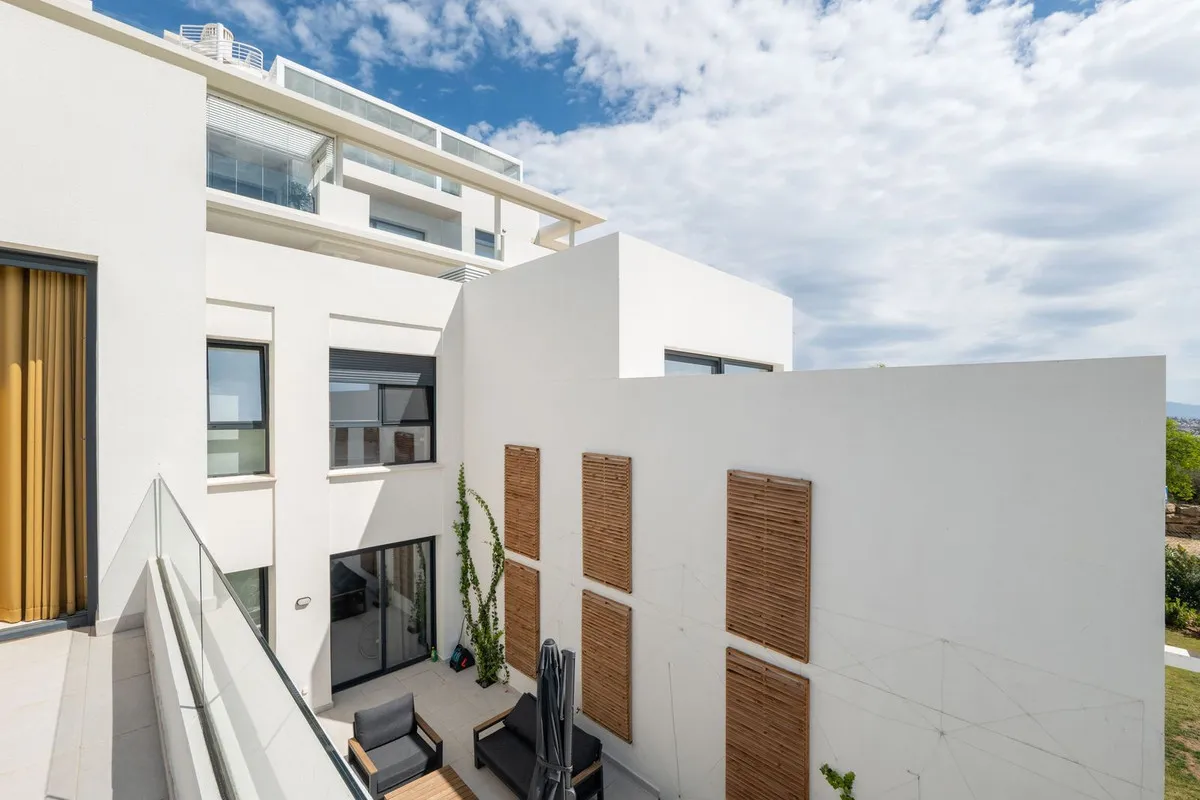 a198f3b8-9bb2-46af-bdf0-3ebec8510f7b