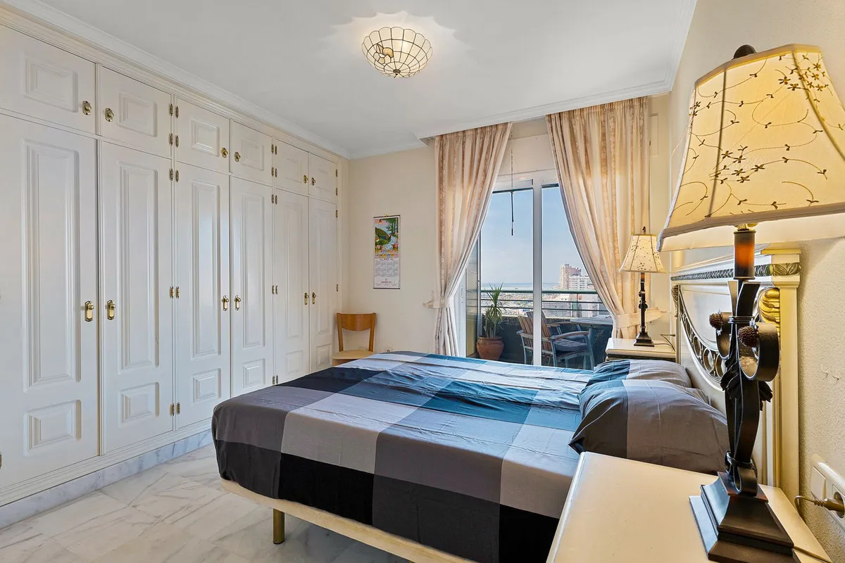 fa6c2e87-d6ce-411c-ac4b-2feb476a973e