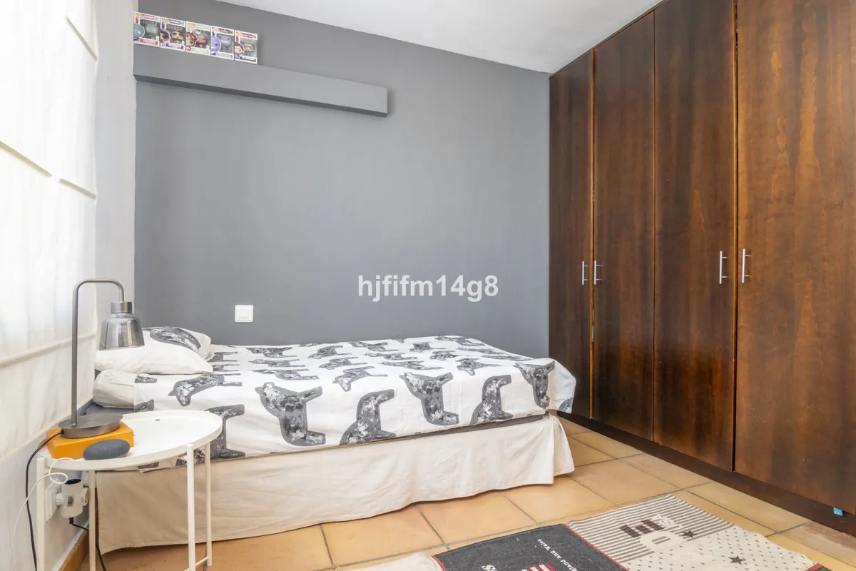 9fd7bb85-f921-4cf8-a2f9-512fefd696cd