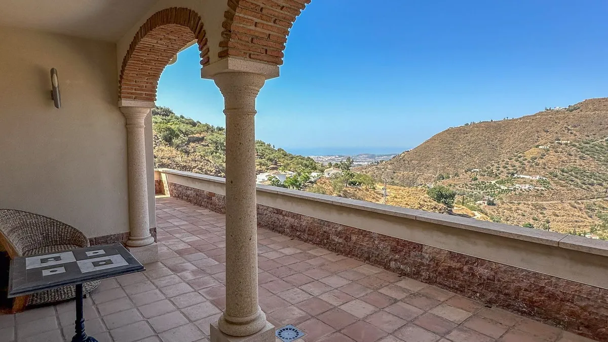 3b5f4ed8-a24a-4140-9cc2-9635c164763e