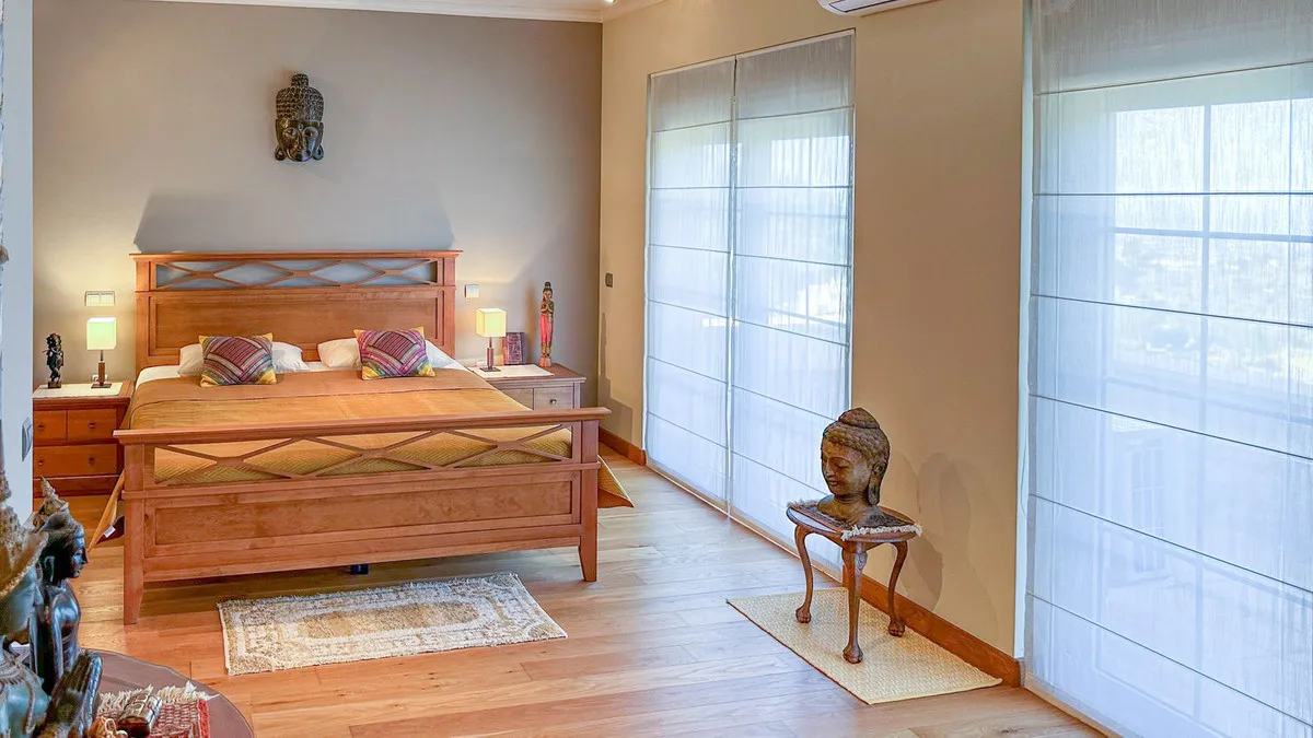 c40e73c1-0833-4cc8-b4c6-8a6cdebe0bf7