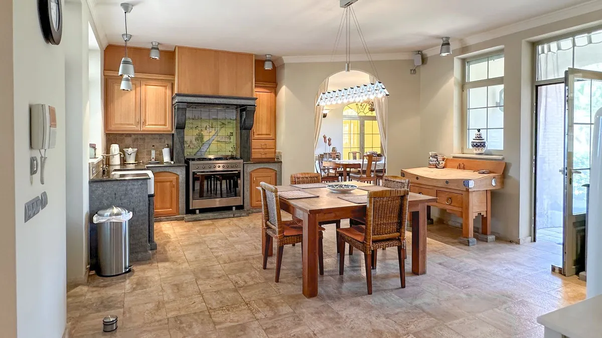 f3375e98-9fa1-4fc2-9114-d12016a8fd32