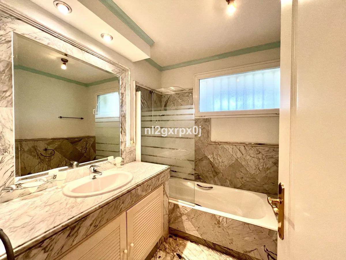 0ab83217-d72a-4c5d-81c1-bca4b92905e0