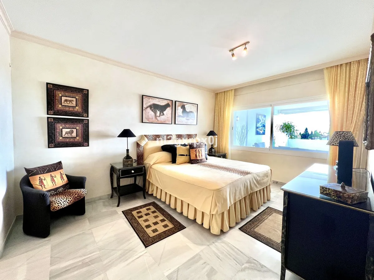 920c2061-ef6d-4abc-8f10-3cefd25e77e2