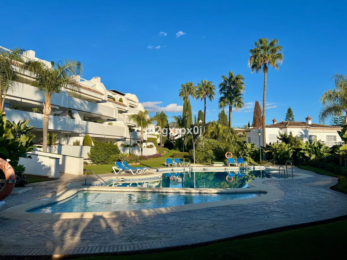 aa93c180-04a9-4532-8164-0e5eb3fd0dad