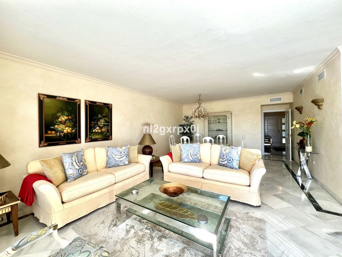 b4c5e18b-d5f5-4b60-a858-f80213453d97